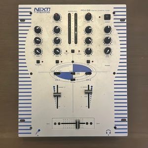 Stanton Next! DJ mixer PDJ-33
